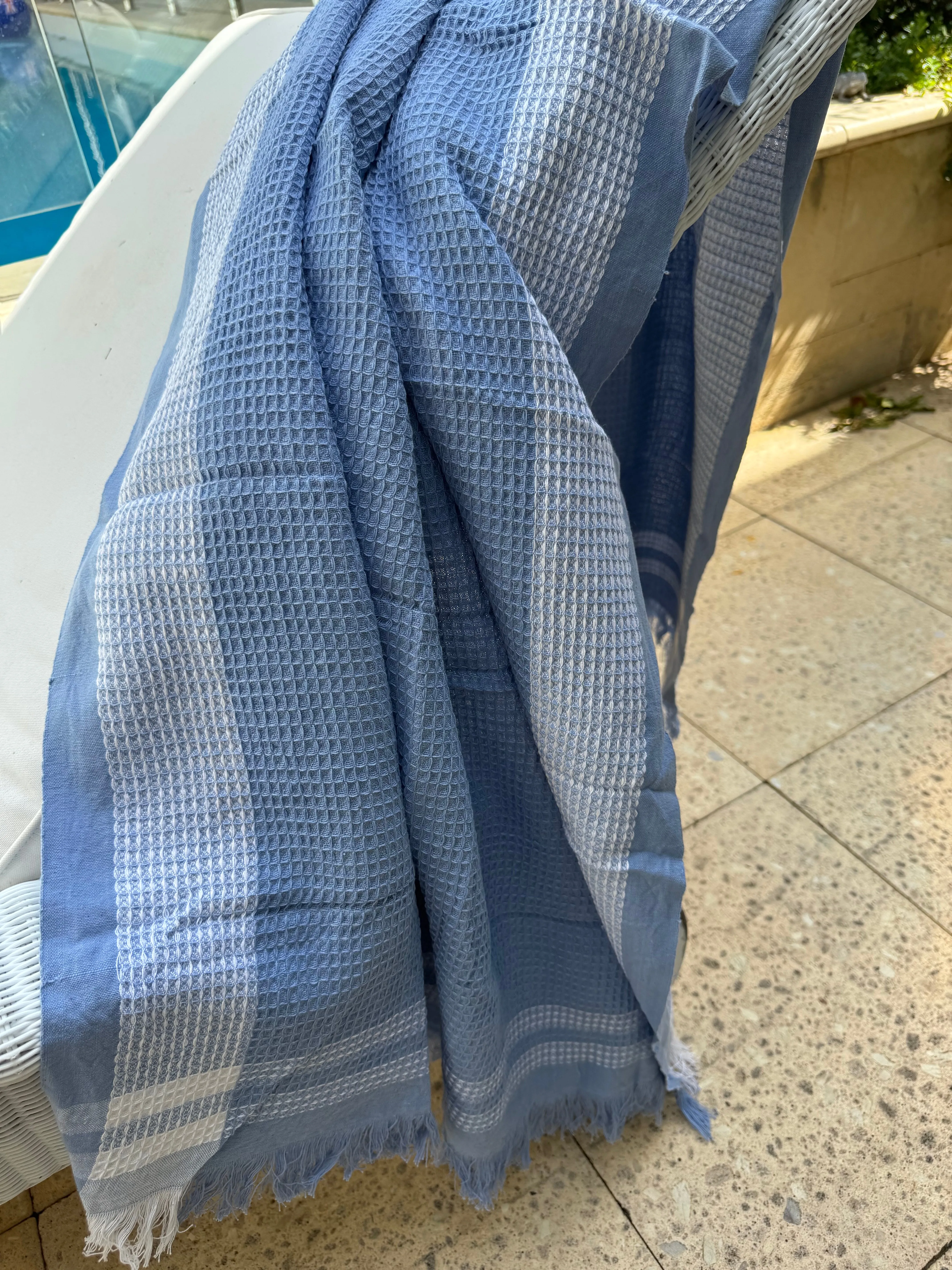 Periwinkle Border Waffle Towel
